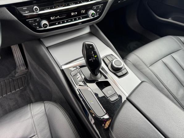 BMW 5 серии VII (G30/G31/G38) с пробегом 2018 года, цена 2 455 000 рублей, 158047 км, седан, Автокод Объявления