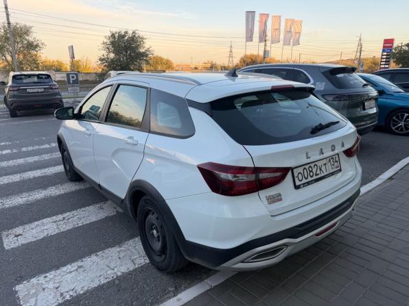 Lada (ВАЗ) Vesta I Рестайлинг (NG) с пробегом 2024 года, цена 1 499 000 рублей, 31100 км, универсал, Автокод Объявления