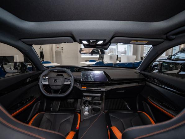 Новый Changan UNI-V I 2025 года, цена 3 429 900 рублей, лифтбек, Автокод Объявления