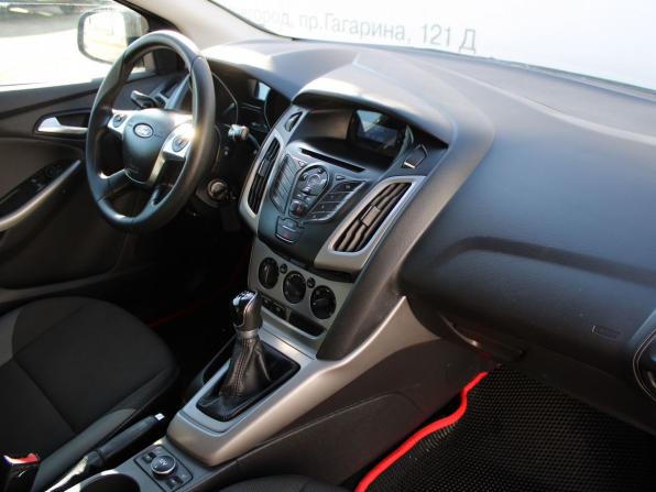 Ford Focus III с пробегом 2012 года, цена 659 000 рублей, 278385 км, седан, Автокод Объявления