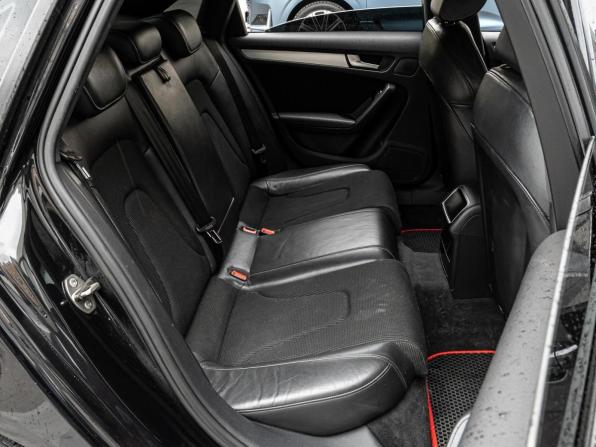 Audi A4 IV (B8) Рестайлинг с пробегом 2012 года, цена 1 280 000 рублей, 247870 км, седан, Автокод Объявления