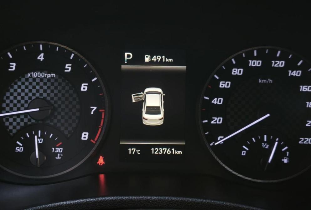 Hyundai Solaris II Рестайлинг Сыктывкар  - изображение 13