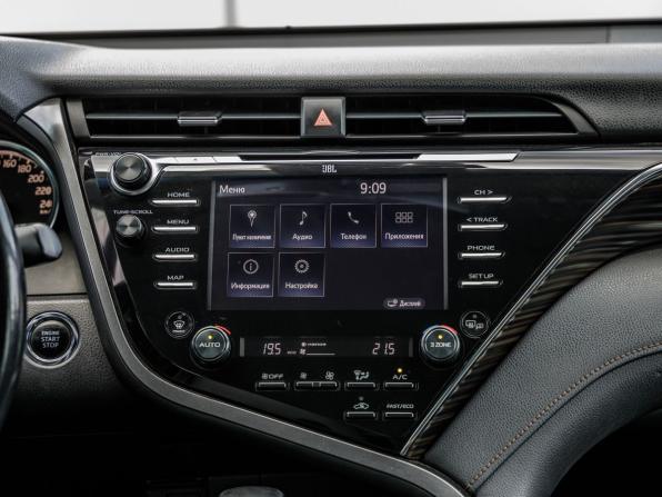 Toyota Camry VIII (XV70) с пробегом 2018 года, цена 2 848 000 рублей, 140000 км, седан, Автокод Объявления