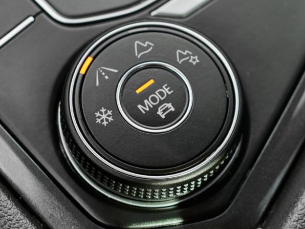 Volkswagen Tiguan II с пробегом 2018 года, цена 2 635 000 рублей, 100288 км, внедорожник, Автокод Объявления