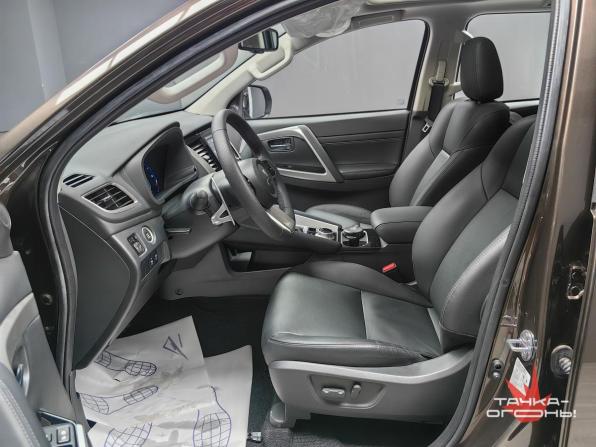 Mitsubishi Montero Sport III Рестайлинг с пробегом 2025 года, цена 6 998 000 рублей, 400 км, внедорожник, Автокод Объявления