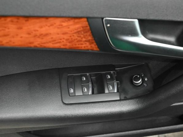 Audi A3 II (8P) Рестайлинг 2 с пробегом 2012 года, цена 985 000 рублей, 168860 км, хэтчбек, Автокод Объявления