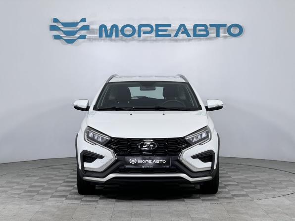 Lada (ВАЗ) Vesta I Рестайлинг (NG) с пробегом 2024 года, цена 1 579 000 рублей, 22721 км, универсал, Автокод Объявления