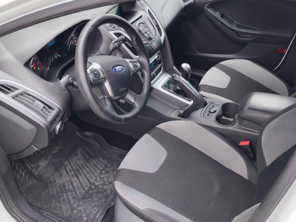 Ford Focus III с пробегом 2013 года, цена 690 000 рублей, 247626 км, хэтчбек, Автокод Объявления