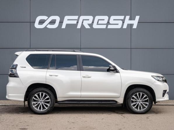 Toyota Land Cruiser Prado 150 Series Рестайлинг 3 с пробегом 2021 года, цена 6 240 000 рублей, 113492 км, внедорожник, Автокод Объявления