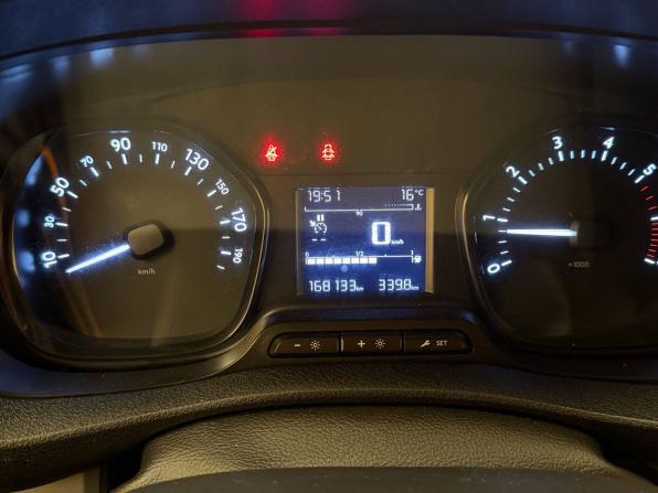 Peugeot Expert III с пробегом 2020 года, цена 1 899 000 рублей, 167000 км, фургон, Автокод Объявления