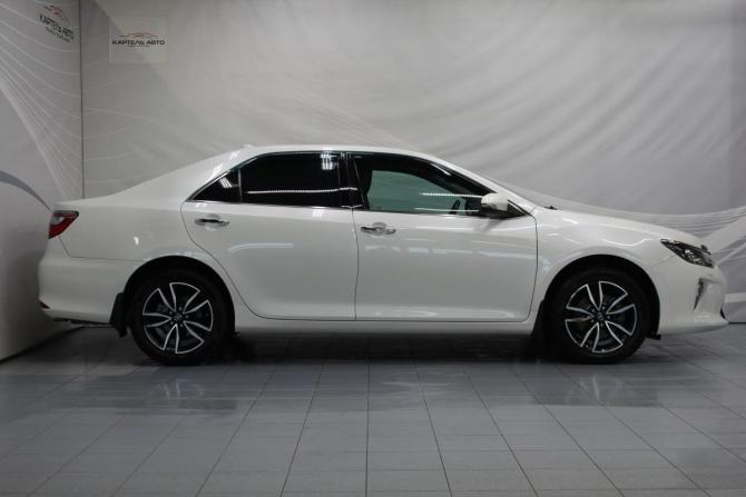 Toyota Camry VII (XV50) Рестайлинг 2 с пробегом 2017 года, цена 1 989 000 рублей, 282405 км, седан, Автокод Объявления