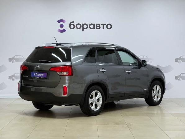 Kia Sorento II Рестайлинг с пробегом 2017 года, цена 1 700 000 рублей, 204657 км, внедорожник, Автокод Объявления
