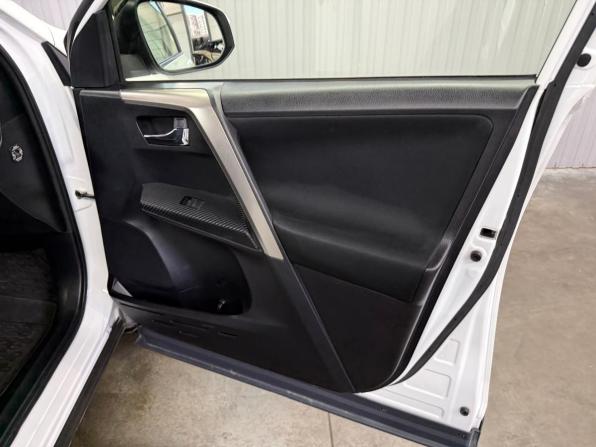 Toyota RAV4 IV (XA40) с пробегом 2013 года, цена 1 947 000 рублей, 119330 км, внедорожник, Автокод Объявления