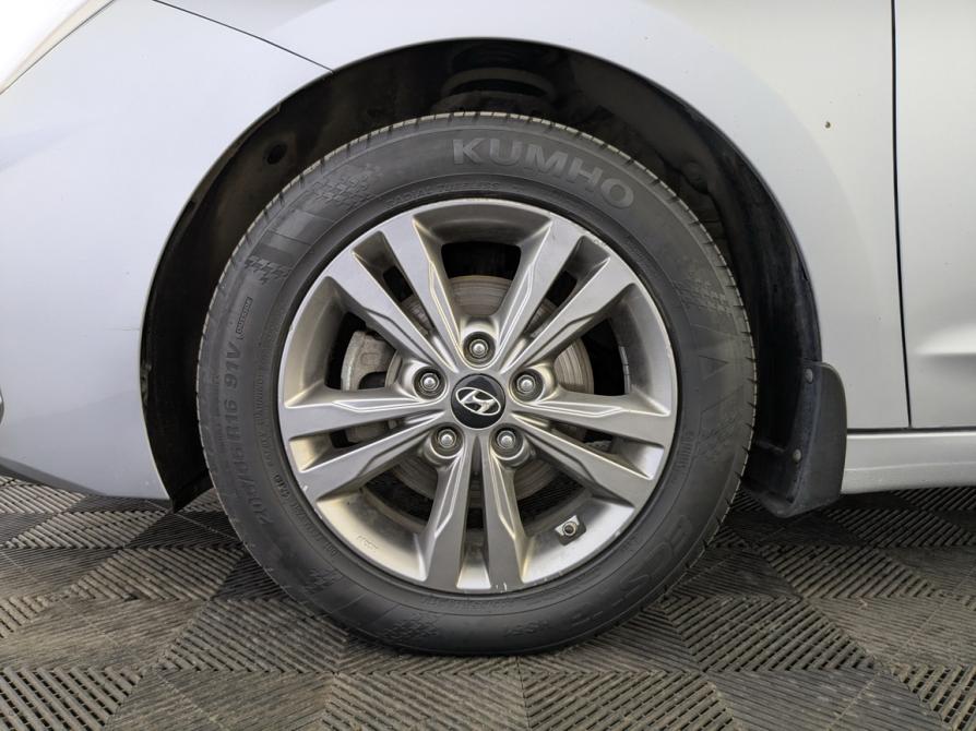 Hyundai Elantra VI (AD) Рестайлинг Москва  - изображение 18
