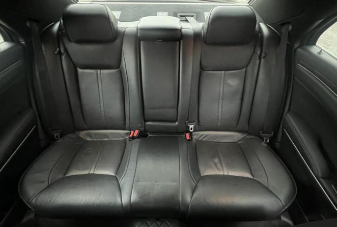 Chrysler 300C II с пробегом 2012 года, цена 1 625 000 рублей, 212059 км, седан, Автокод Объявления