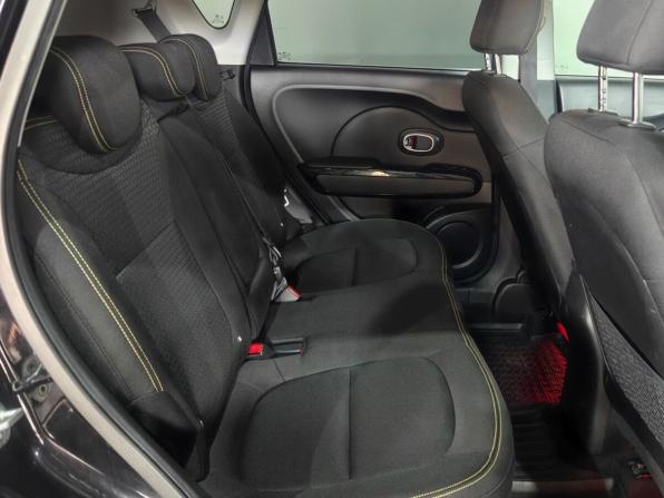 Kia Soul II Рестайлинг с пробегом 2016 года, цена 1 385 000 рублей, 225483 км, хэтчбек, Автокод Объявления