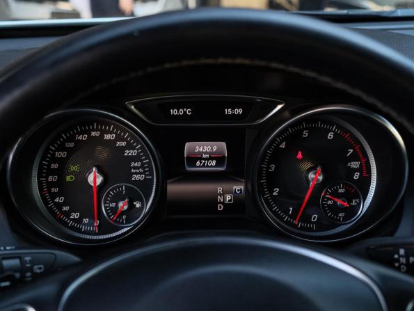 Mercedes-Benz GLA I (X156) Рестайлинг с пробегом 2017 года, цена 2 390 000 рублей, 67000 км, внедорожник, Автокод Объявления