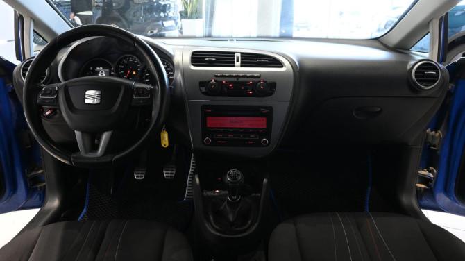 SEAT Leon II Рестайлинг с пробегом 2012 года, цена 695 000 рублей, 224978 км, хэтчбек, Автокод Объявления