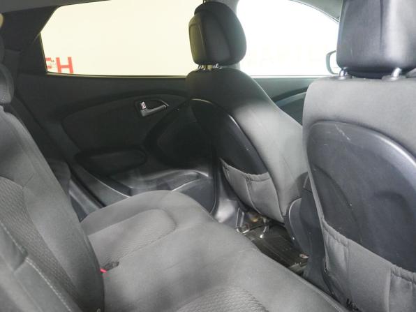 Hyundai ix35 I с пробегом 2012 года, цена 979 000 рублей, 136218 км, внедорожник, Автокод Объявления