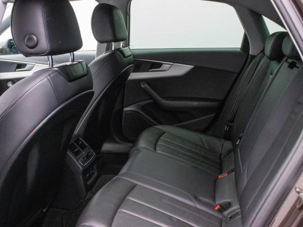 Audi A4 V (B9) с пробегом 2019 года, цена 1 670 000 рублей, 244340 км, седан, Автокод Объявления