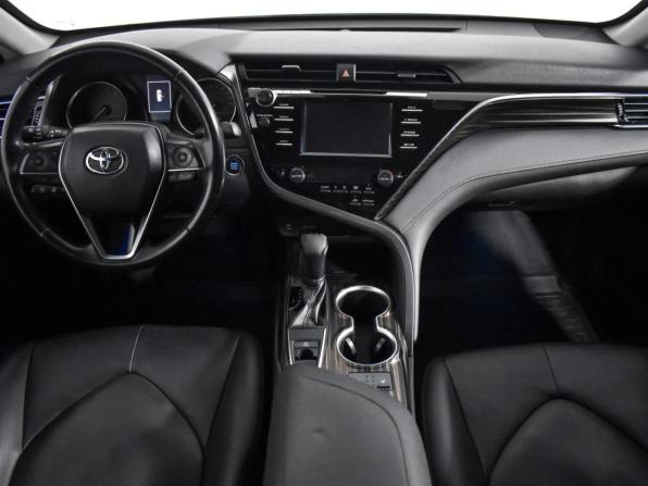 Toyota Camry VIII (XV70) с пробегом 2018 года, цена 2 343 000 рублей, 144234 км, седан, Автокод Объявления