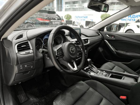 Mazda 6 III (GJ) Рестайлинг с пробегом 2018 года, цена 2 120 000 рублей, 95082 км, седан, Автокод Объявления