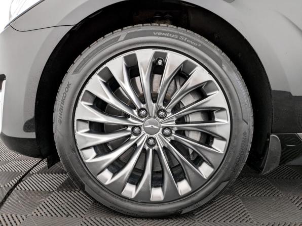 Genesis G90 I с пробегом 2017 года, цена 2 405 000 рублей, 175317 км, седан, Автокод Объявления