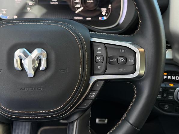 Ram 1500 V Рестайлинг с пробегом 2025 года, цена 10 990 000 рублей, 10000 км, пикап, Автокод Объявления