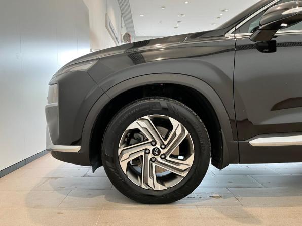 Hyundai Santa Fe IV Рестайлинг с пробегом 2022 года, цена 4 099 000 рублей, 72508 км, внедорожник, Автокод Объявления