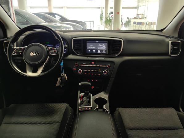Kia Sportage IV Рестайлинг с пробегом 2018 года, цена 1 985 000 рублей, 140000 км, внедорожник, Автокод Объявления