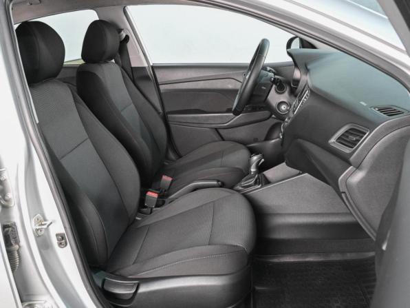 Hyundai Solaris II с пробегом 2019 года, цена 1 349 030 рублей, 171093 км, седан, Автокод Объявления