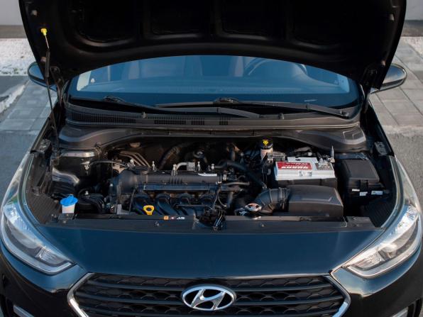 Hyundai Solaris II с пробегом 2017 года, цена 1 220 000 рублей, 121952 км, седан, Автокод Объявления