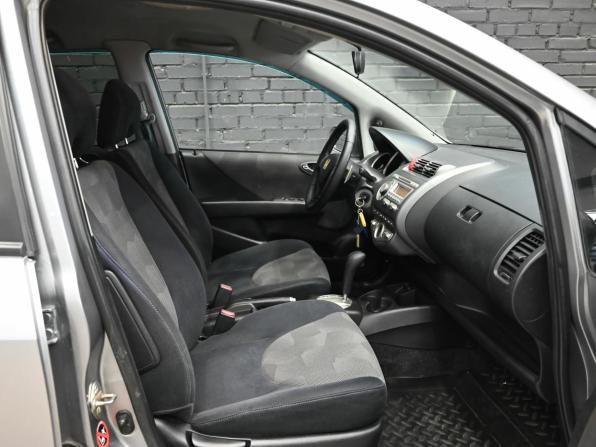 Honda Jazz I Рестайлинг с пробегом 2008 года, цена 550 000 рублей, 189499 км, хэтчбек, Автокод Объявления