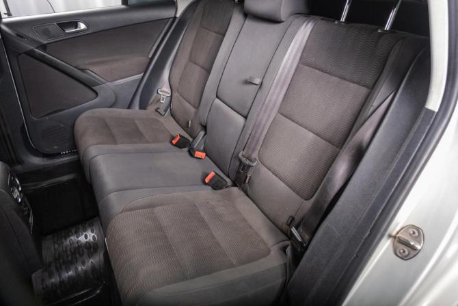 Volkswagen Tiguan I Рестайлинг с пробегом 2013 года, цена 899 000 рублей, 306000 км, внедорожник, Автокод Объявления