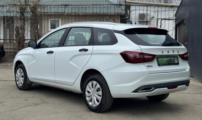 Lada (ВАЗ) Vesta I Рестайлинг (NG) с пробегом 2025 года, цена 1 649 000 рублей, 967 км, универсал, Автокод Объявления