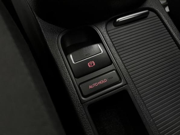 Volkswagen Tiguan I Рестайлинг с пробегом 2012 года, цена 1 180 000 рублей, 102012 км, внедорожник, Автокод Объявления