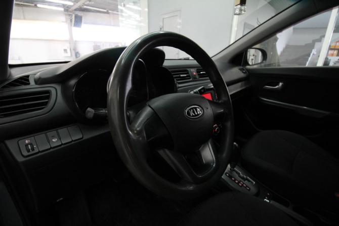 Kia Rio III с пробегом 2012 года, цена 680 000 рублей, 255113 км, седан, Автокод Объявления