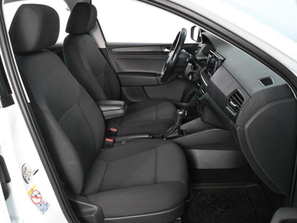 Volkswagen Polo VI с пробегом 2022 года, цена 1 649 000 рублей, 88990 км, лифтбек, Автокод Объявления