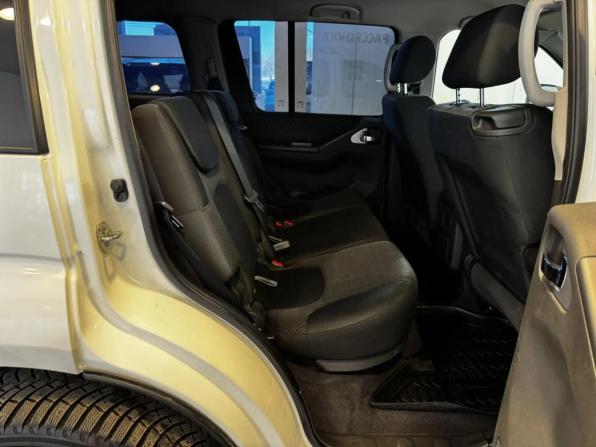 Nissan Pathfinder III Рестайлинг с пробегом 2012 года, цена 1 349 000 рублей, 274000 км, внедорожник, Автокод Объявления