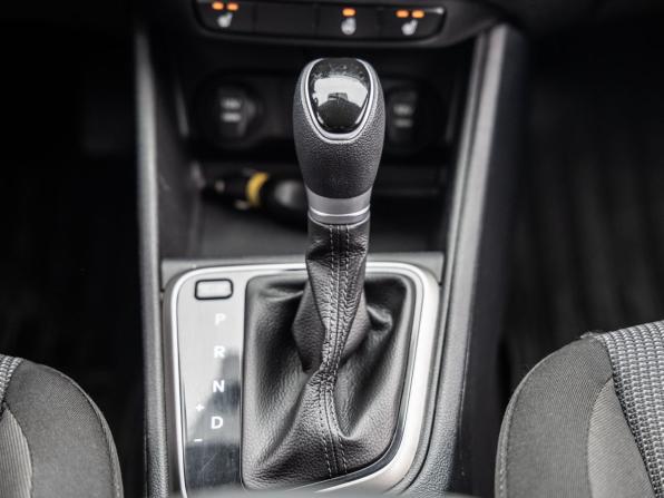 Hyundai Solaris II Рестайлинг с пробегом 2021 года, цена 1 535 000 рублей, 57260 км, седан, Автокод Объявления