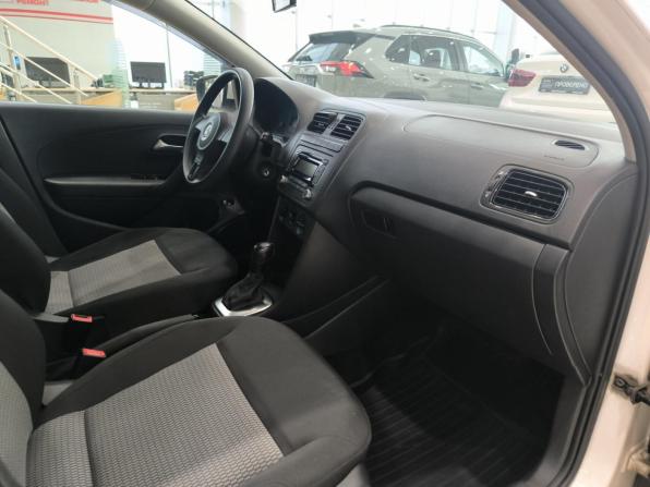 Volkswagen Polo V с пробегом 2012 года, цена 999 000 рублей, 76000 км, седан, Автокод Объявления
