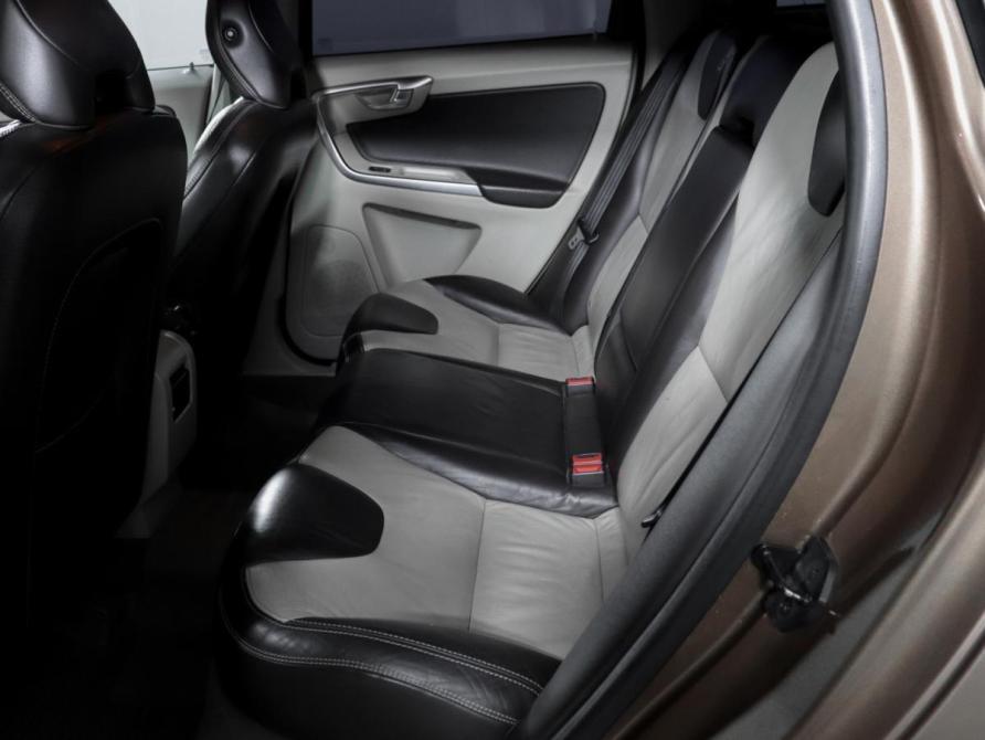 Volvo XC60 I Москва  - изображение 11