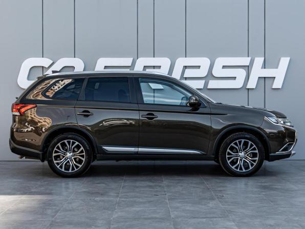 Mitsubishi Outlander III Рестайлинг 3 с пробегом 2018 года, цена 2 180 000 рублей, 110465 км, внедорожник, Автокод Объявления