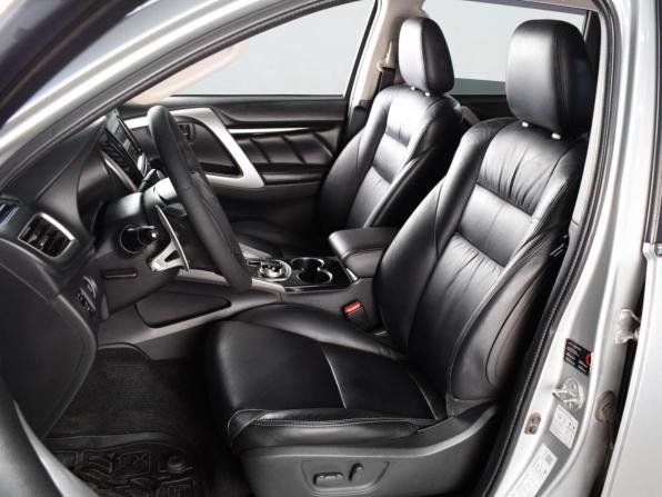 Mitsubishi Pajero Sport III с пробегом 2017 года, цена 2 890 000 рублей, 173106 км, внедорожник, Автокод Объявления