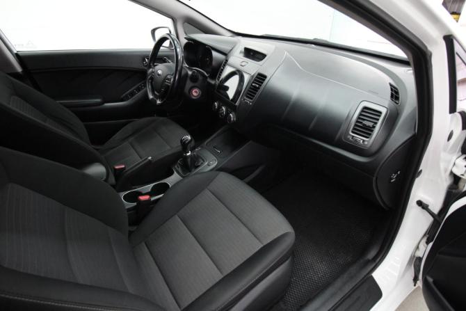 Kia Cerato III с пробегом 2013 года, цена 870 000 рублей, 231000 км, седан, Автокод Объявления