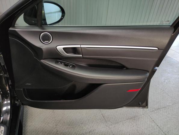 Hyundai Sonata VIII (DN8) с пробегом 2021 года, цена 2 070 000 рублей, 105263 км, седан, Автокод Объявления
