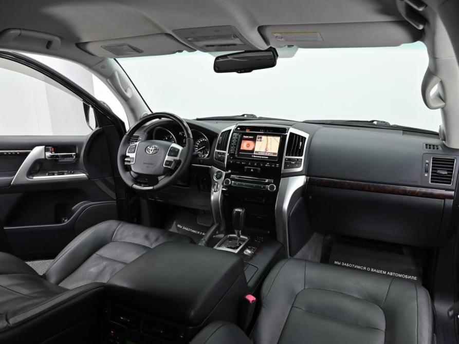 Toyota Land Cruiser 200 Series Рестайлинг 1 Москва  - изображение 7