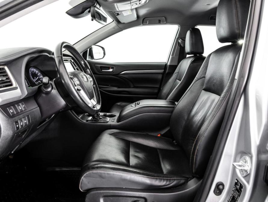 Toyota Highlander III (XU50) Рестайлинг Санкт-Петербург  - изображение 24