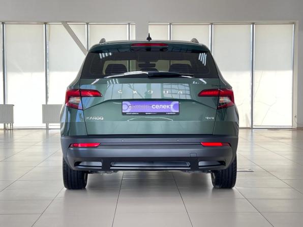 Skoda Karoq I с пробегом 2020 года, цена 2 120 000 рублей, 139675 км, внедорожник, Автокод Объявления