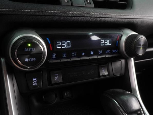 Toyota RAV4 V (XA50) с пробегом 2020 года, цена 3 234 000 рублей, 76581 км, внедорожник, Автокод Объявления